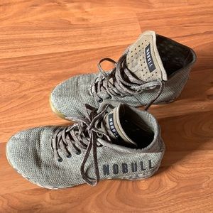 NOBULL HIGH TOP GREEN TRAINERS SIZE 9 W